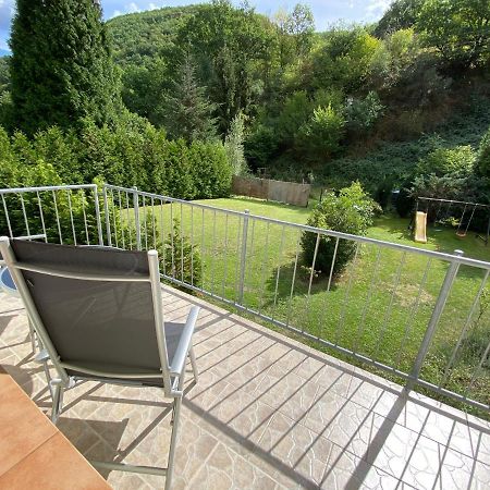 Roosartige Ferien - Ferienwohnung Am Weiherturm Bacharach Exterior foto